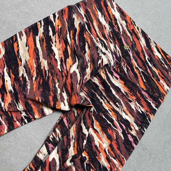 Lululemon Lunar New Year Align HR Leggings Sz 6 25” Long Tiger Tide Camo Striped - Picture 12 of 15